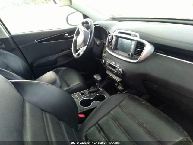 Photo 4 VIN: 5XYPHDA52KG444745 - KIA SORENTO 