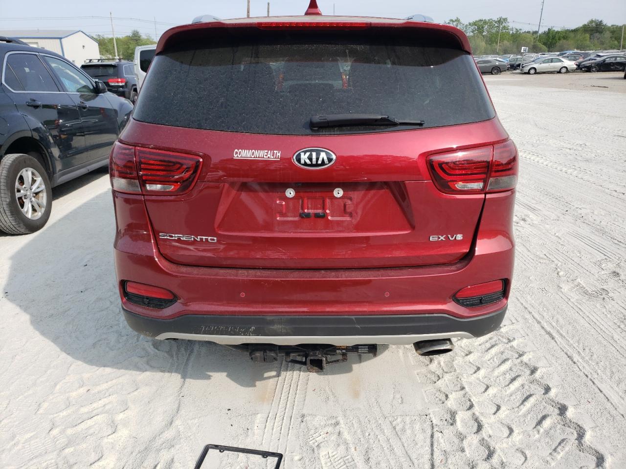 Photo 5 VIN: 5XYPHDA52KG599196 - KIA SORENTO 