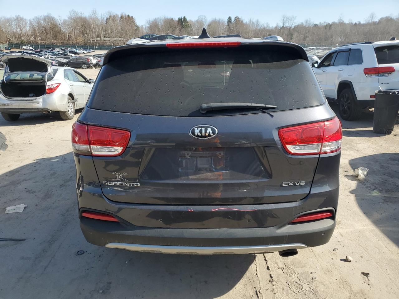 Photo 5 VIN: 5XYPHDA53GG158815 - KIA SORENTO 