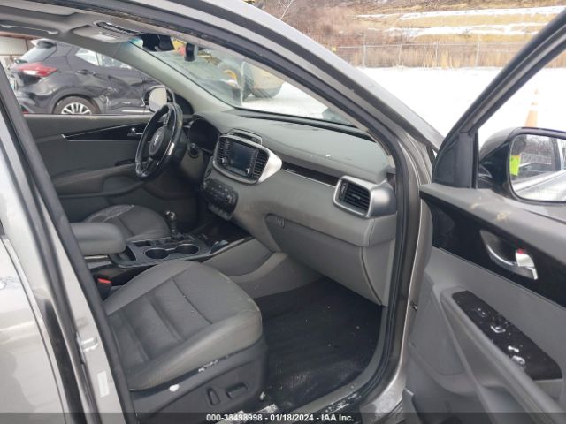 Photo 4 VIN: 5XYPHDA58GG130167 - KIA SORENTO 