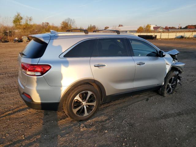 Photo 2 VIN: 5XYPHDA59GG097857 - KIA SORENTO EX 