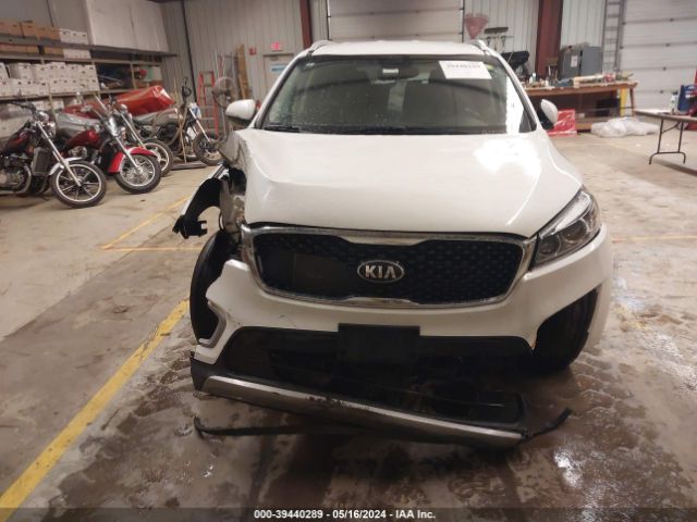 Photo 5 VIN: 5XYPHDA5XJG383644 - KIA SORENTO 