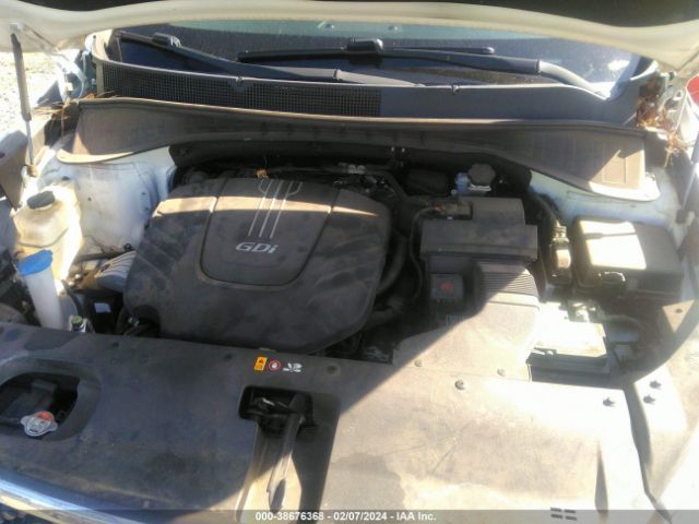 Photo 9 VIN: 5XYPK4A58GG102421 - KIA SORENTO 