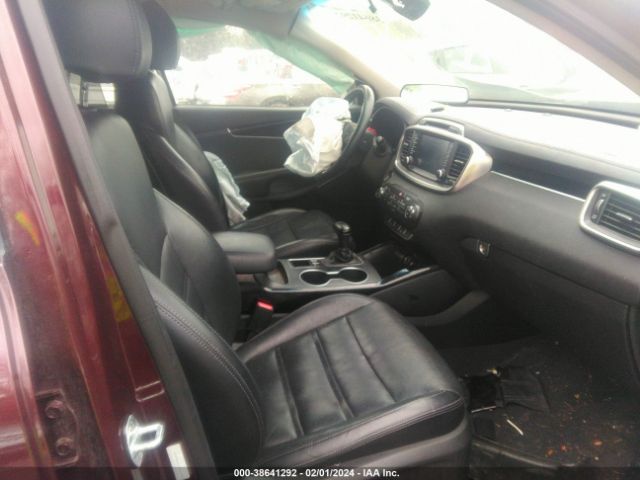 Photo 4 VIN: 5XYPKDA50JG366868 - KIA SORENTO 