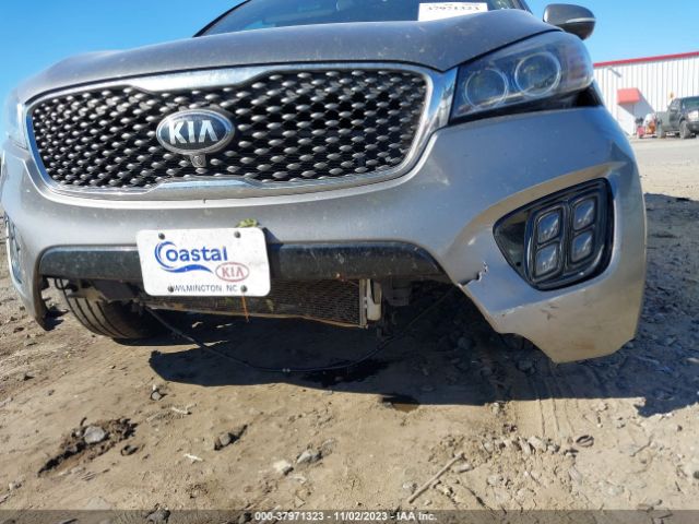 Photo 5 VIN: 5XYPKDA51JG363929 - KIA SORENTO 