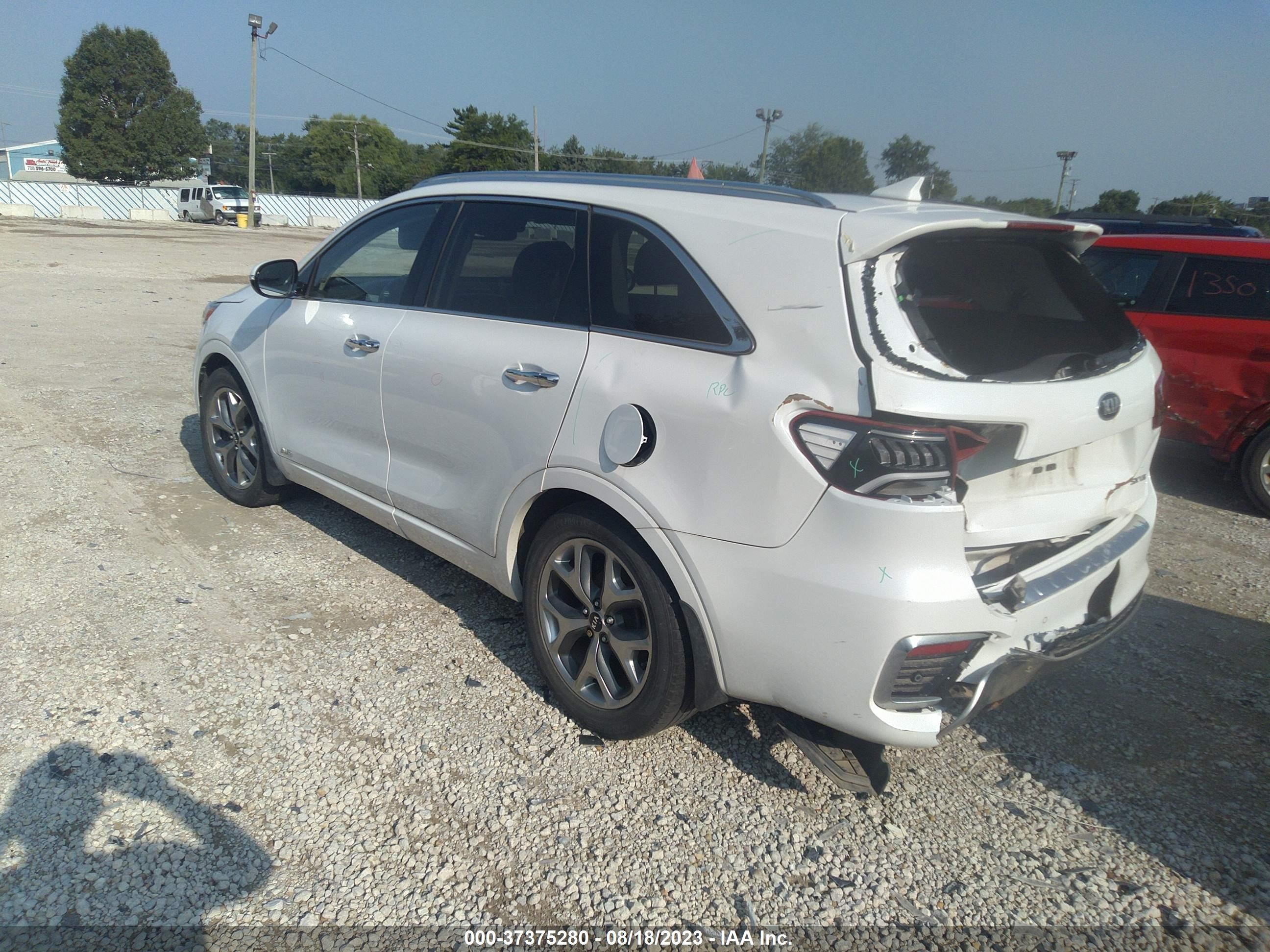 Photo 2 VIN: 5XYPKDA51KG528377 - KIA SORENTO 