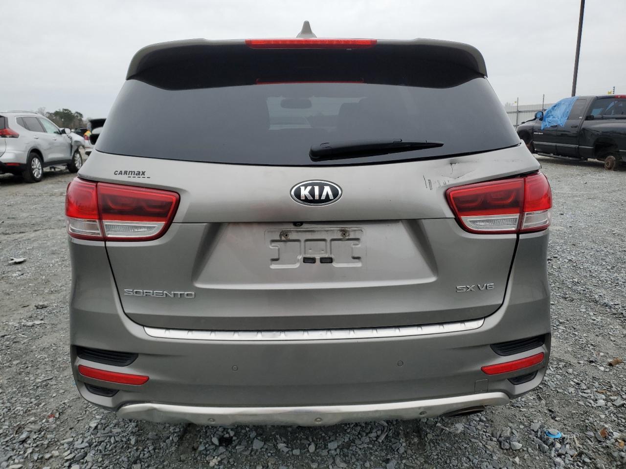 Photo 5 VIN: 5XYPKDA54GG173504 - KIA SORENTO 