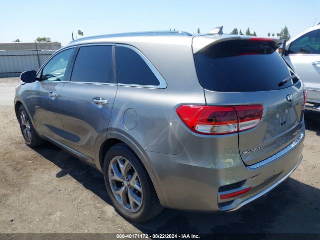 Photo 2 VIN: 5XYPKDA54HG321930 - KIA SORENTO 