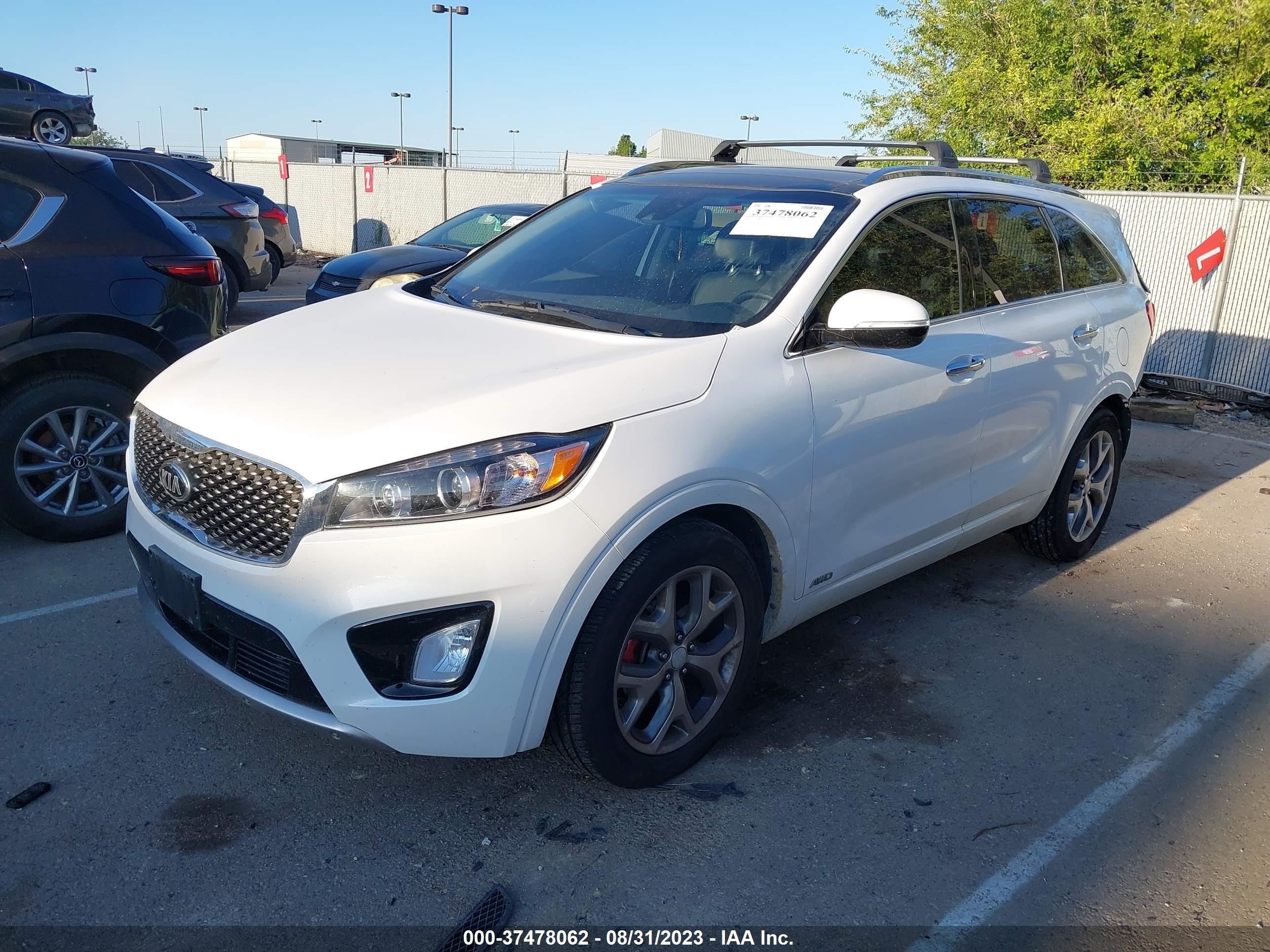 Photo 1 VIN: 5XYPKDA54JG386847 - KIA SORENTO 