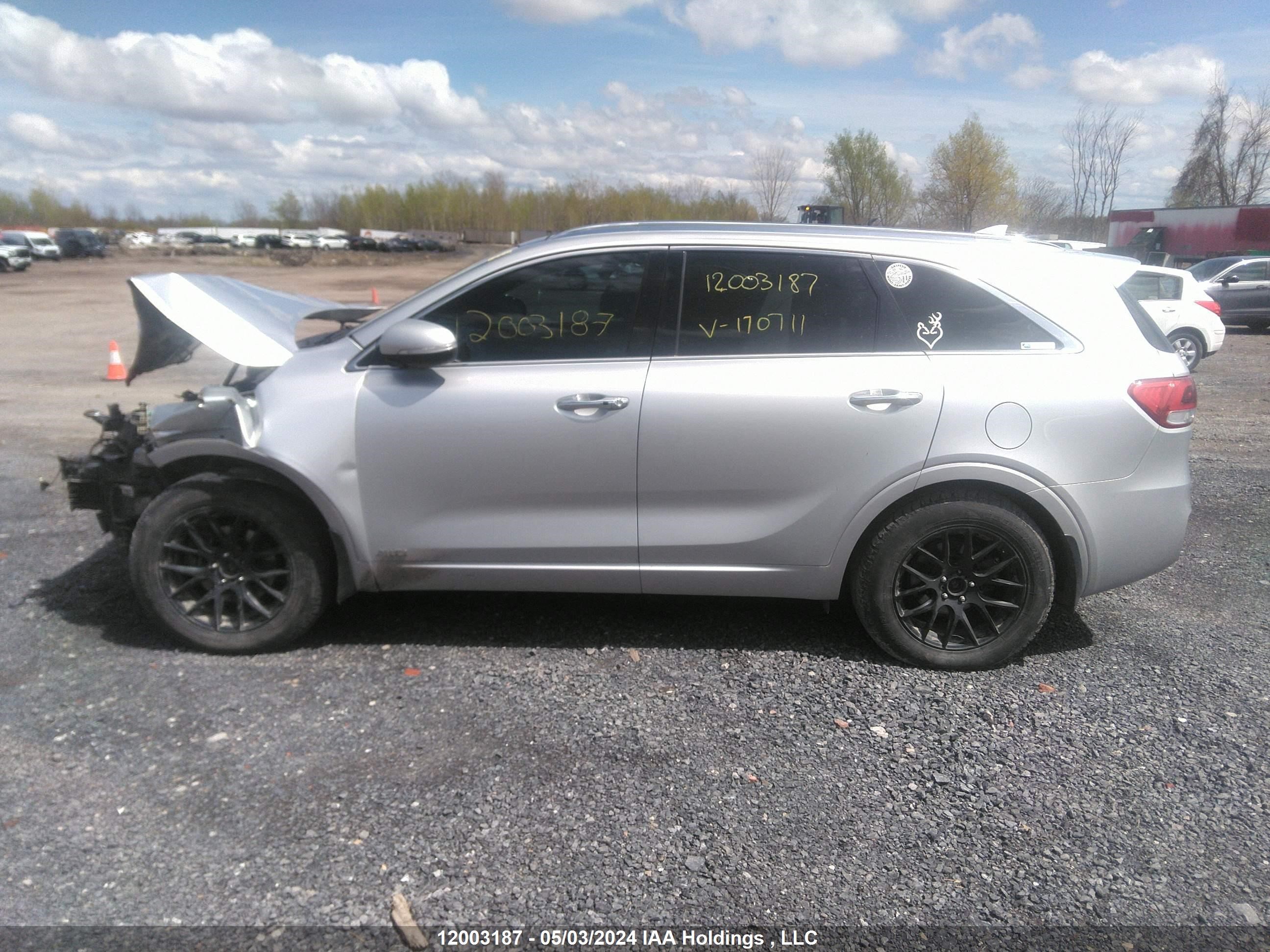 Photo 14 VIN: 5XYPKDA55GG170711 - KIA SORENTO 