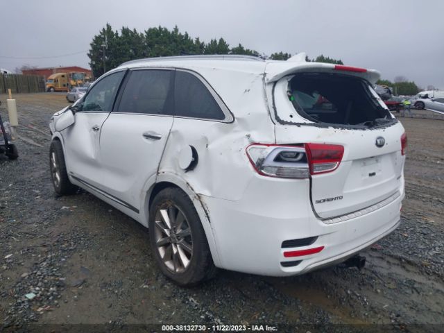 Photo 2 VIN: 5XYPKDA57GG143915 - KIA SORENTO 