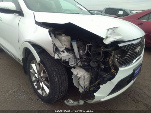 Photo 5 VIN: 5XYPKDA5XHG232508 - KIA SORENTO 