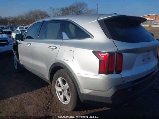 Photo 2 VIN: 5XYRG4LC1NG092317 - KIA SORENTO 