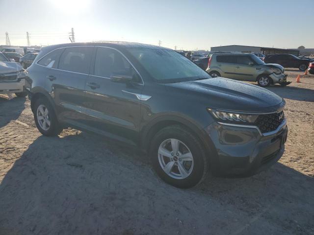 Photo 3 VIN: 5XYRG4LC3NG137015 - KIA SORENTO LX 