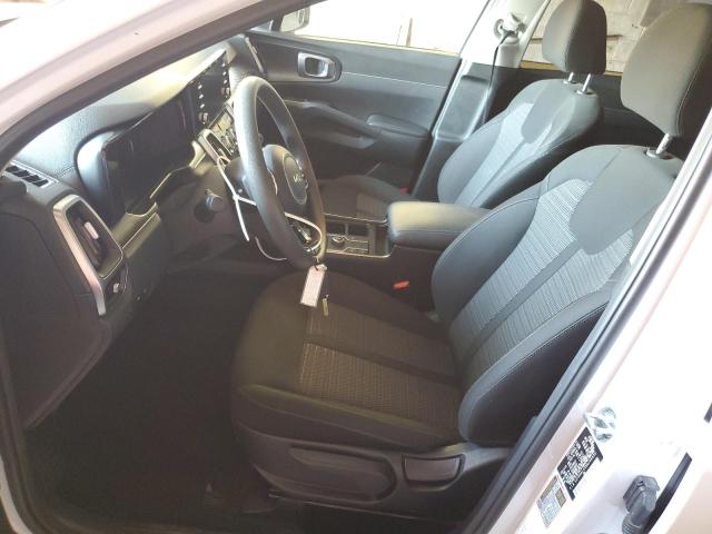 Photo 6 VIN: 5XYRG4LC4NG106534 - KIA SORENTO LX 