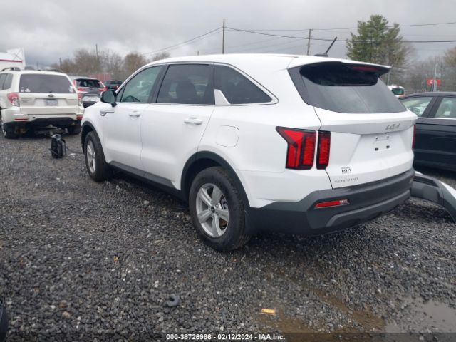 Photo 2 VIN: 5XYRG4LC4PG239992 - KIA SORENTO 