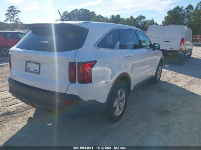 Photo 3 VIN: 5XYRG4LC5PG240293 - KIA SORENTO 