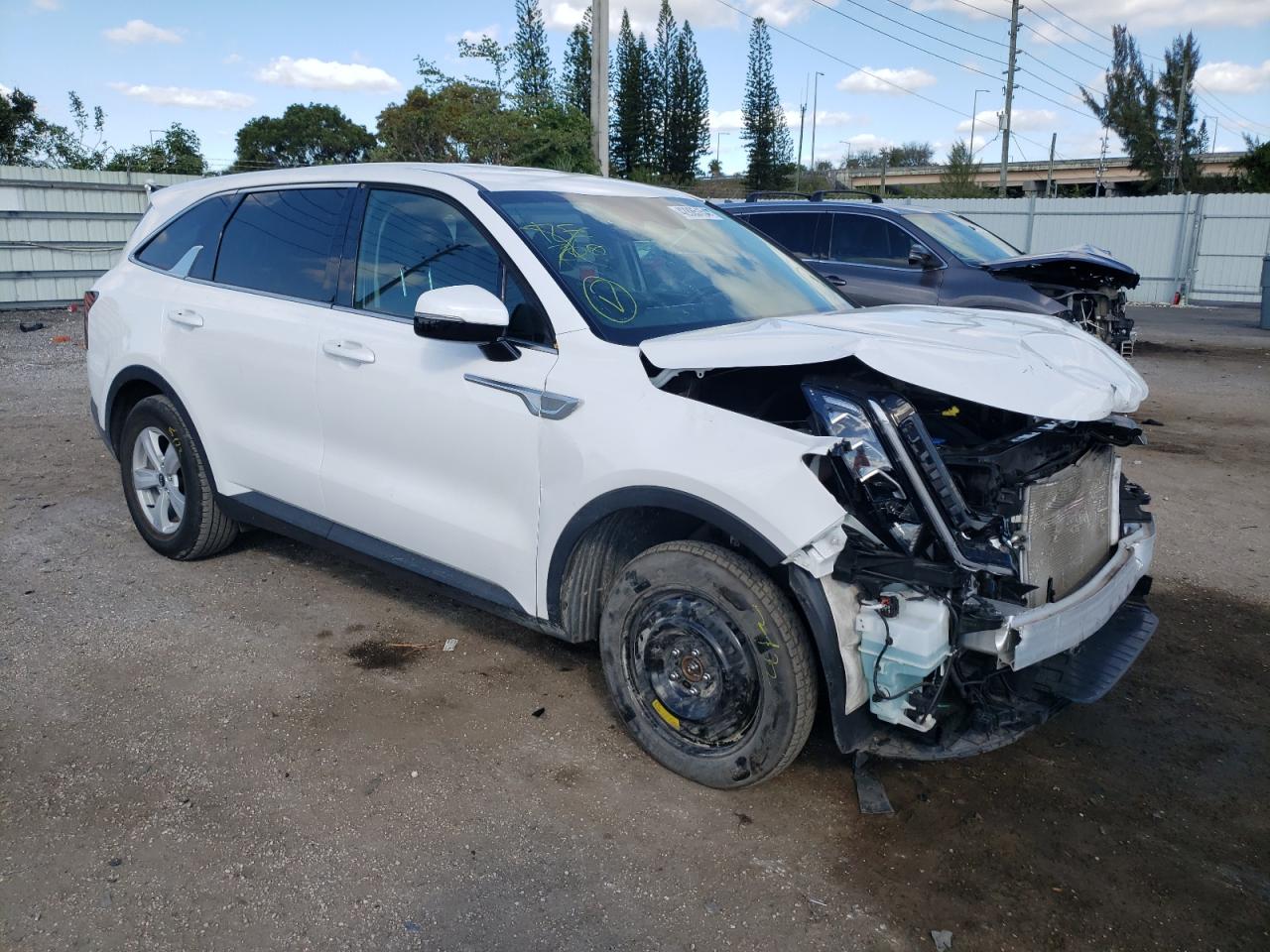 Photo 3 VIN: 5XYRG4LC6MG049400 - KIA SORENTO 