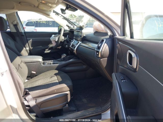 Photo 4 VIN: 5XYRG4LC6NG133315 - KIA SORENTO 