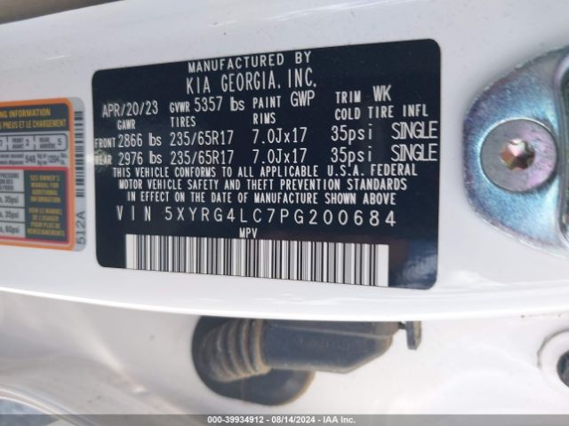 Photo 8 VIN: 5XYRG4LC7PG200684 - KIA SORENTO 