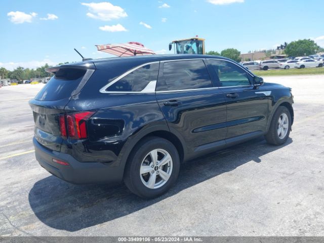 Photo 3 VIN: 5XYRG4LC8NG144350 - KIA SORENTO 