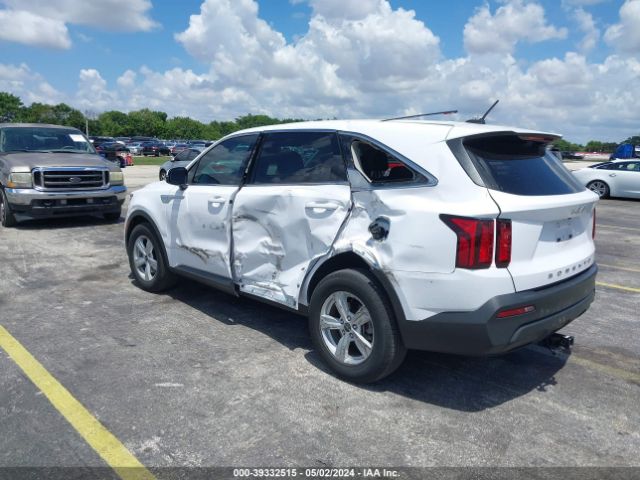 Photo 2 VIN: 5XYRG4LC9NG123734 - KIA SORENTO 