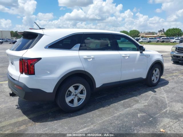 Photo 3 VIN: 5XYRG4LC9NG123734 - KIA SORENTO 