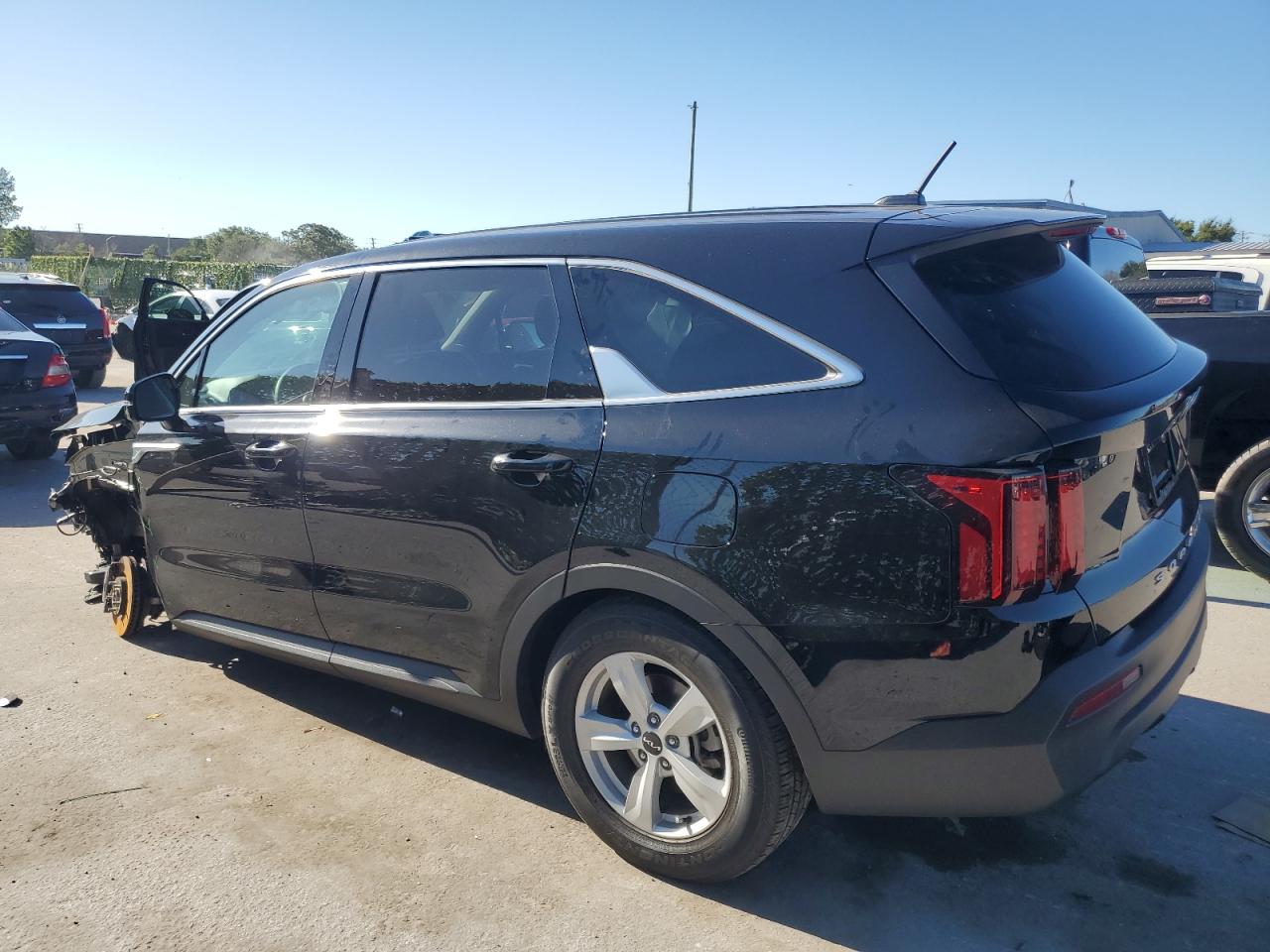 Photo 1 VIN: 5XYRG4LC9NG134250 - KIA SORENTO 