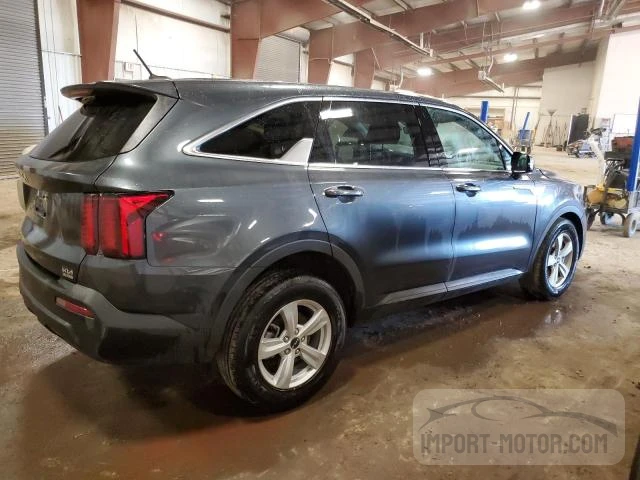 Photo 2 VIN: 5XYRG4LC9PG181037 - KIA SORENTO 