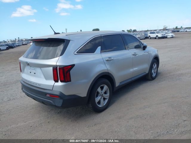 Photo 3 VIN: 5XYRG4LCXMG019705 - KIA SORENTO 