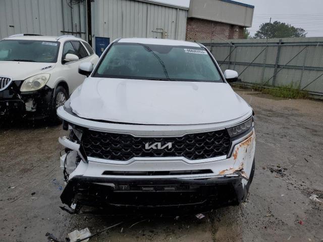 Photo 4 VIN: 5XYRG4LCXNG085463 - KIA SORENTO 