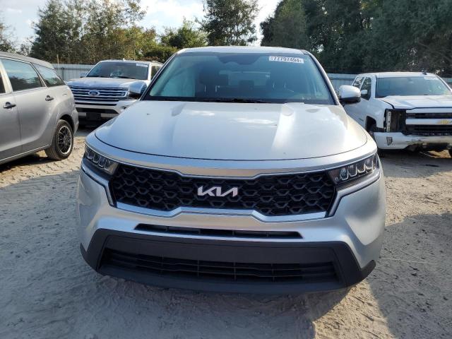 Photo 4 VIN: 5XYRGDLC3NG103219 - KIA SORENTO LX 