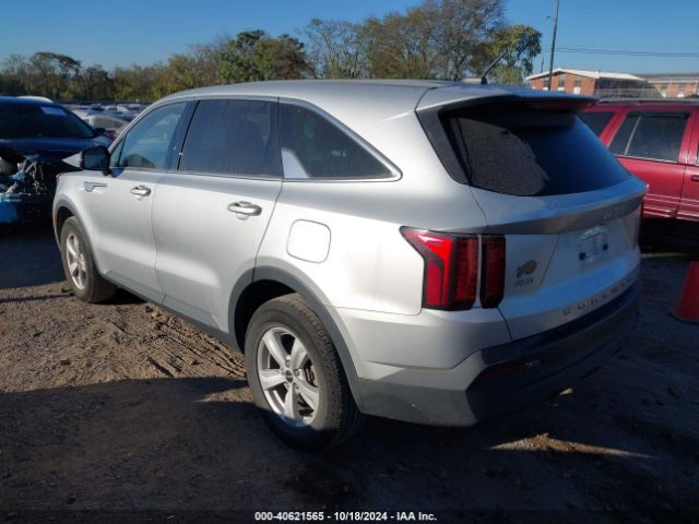 Photo 2 VIN: 5XYRGDLC6NG105935 - KIA SORENTO 