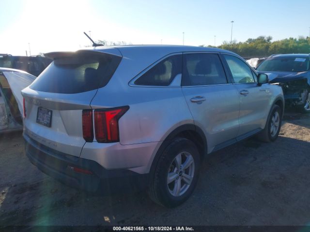 Photo 3 VIN: 5XYRGDLC6NG105935 - KIA SORENTO 