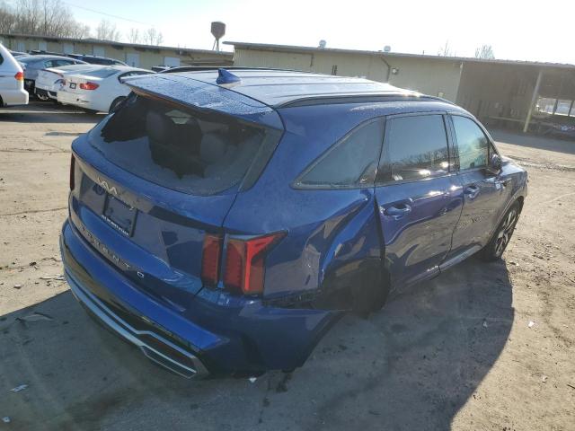 Photo 2 VIN: 5XYRH4LF3NG075462 - KIA SORENTO EX 