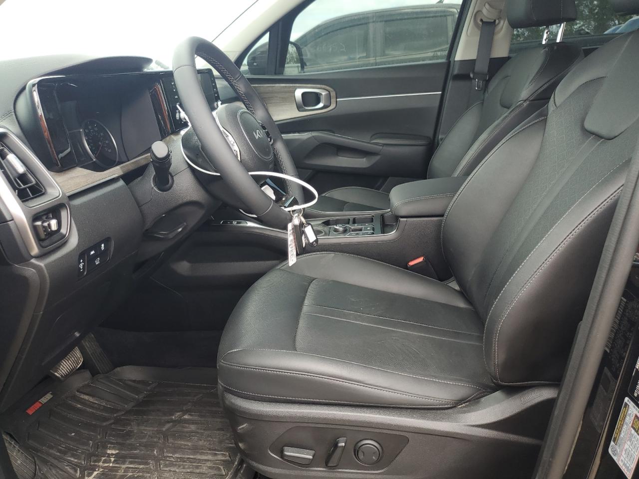 Photo 6 VIN: 5XYRH4LF5PG161181 - KIA SORENTO 