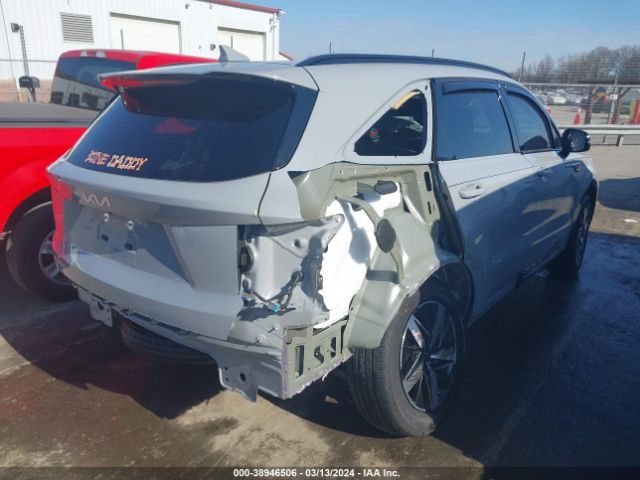 Photo 3 VIN: 5XYRH4LF7PG203897 - KIA SORENTO 