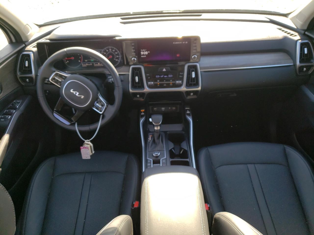 Photo 7 VIN: 5XYRH4LF8PG249691 - KIA SORENTO 