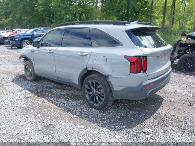 Photo 2 VIN: 5XYRHDLF1PG210652 - KIA SORENTO 