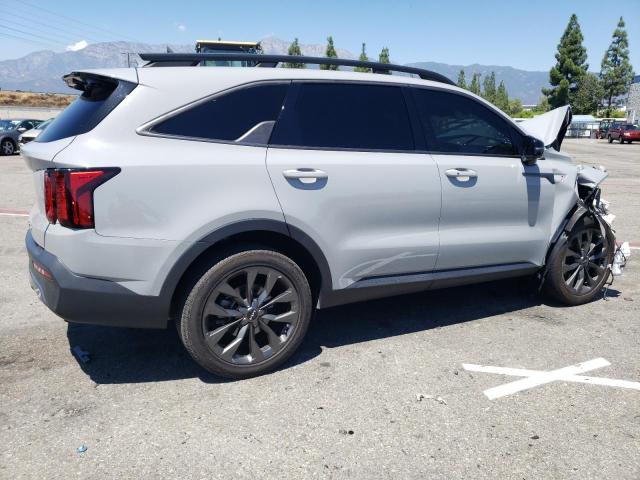 Photo 2 VIN: 5XYRHDLF2NG103932 - KIA SORENTO EX 