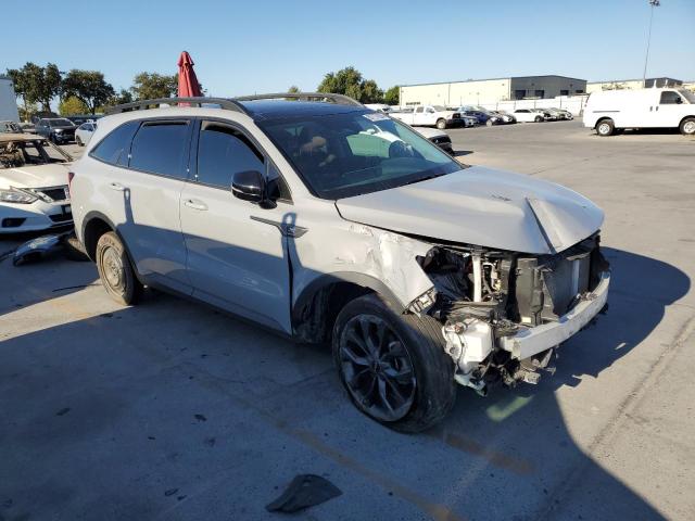 Photo 3 VIN: 5XYRHDLF7PG203768 - KIA SORENTO EX 