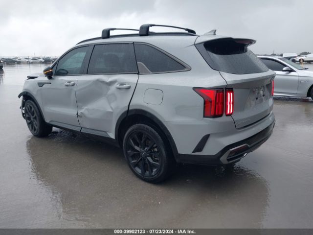 Photo 2 VIN: 5XYRK4LF2PG237599 - KIA SORENTO 