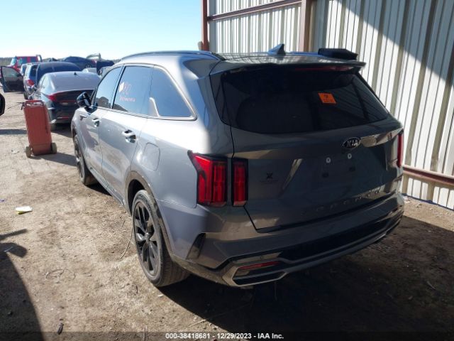 Photo 2 VIN: 5XYRK4LF4MG071291 - KIA SORENTO 