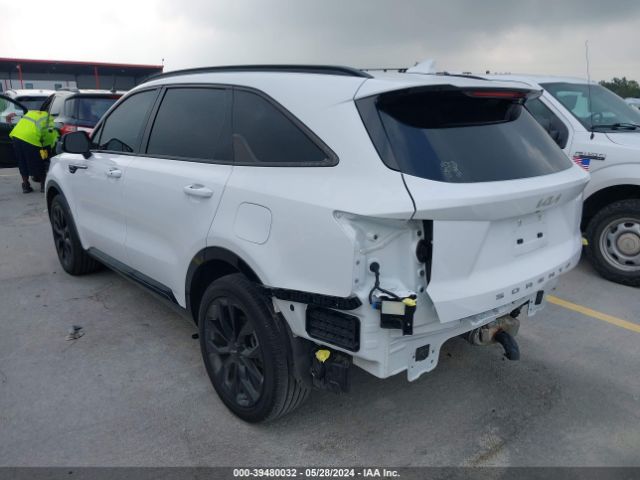 Photo 2 VIN: 5XYRK4LF4NG148579 - KIA SORENTO 