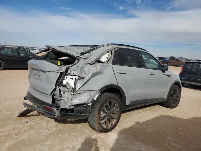 Photo 2 VIN: 5XYRK4LF4PG203292 - KIA SORENTO 