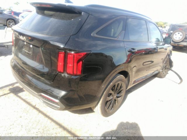 Photo 3 VIN: 5XYRK4LF6PG184356 - KIA SORENTO 