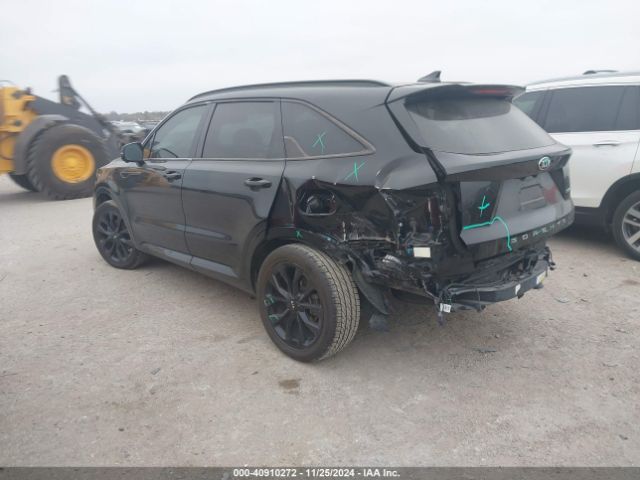 Photo 2 VIN: 5XYRK4LF8MG027892 - KIA SORENTO 