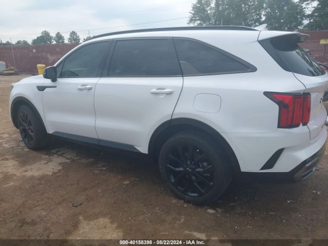 Photo 2 VIN: 5XYRK4LF9MG030140 - KIA SORENTO 