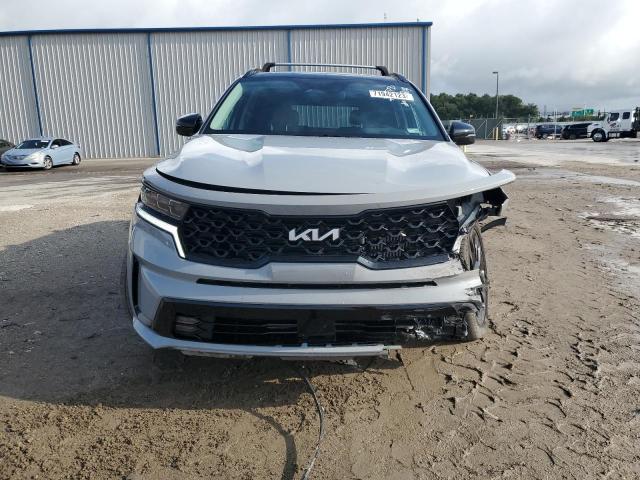 Photo 4 VIN: 5XYRK4LF9NG117926 - KIA SORENTO 