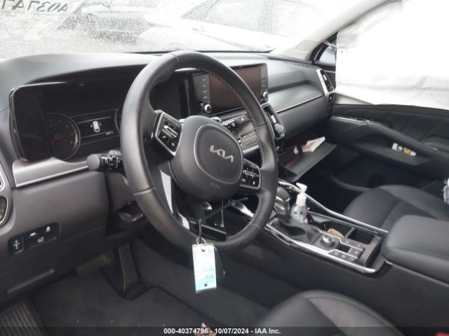 Photo 4 VIN: 5XYRKDLF0NG081074 - KIA SORENTO 